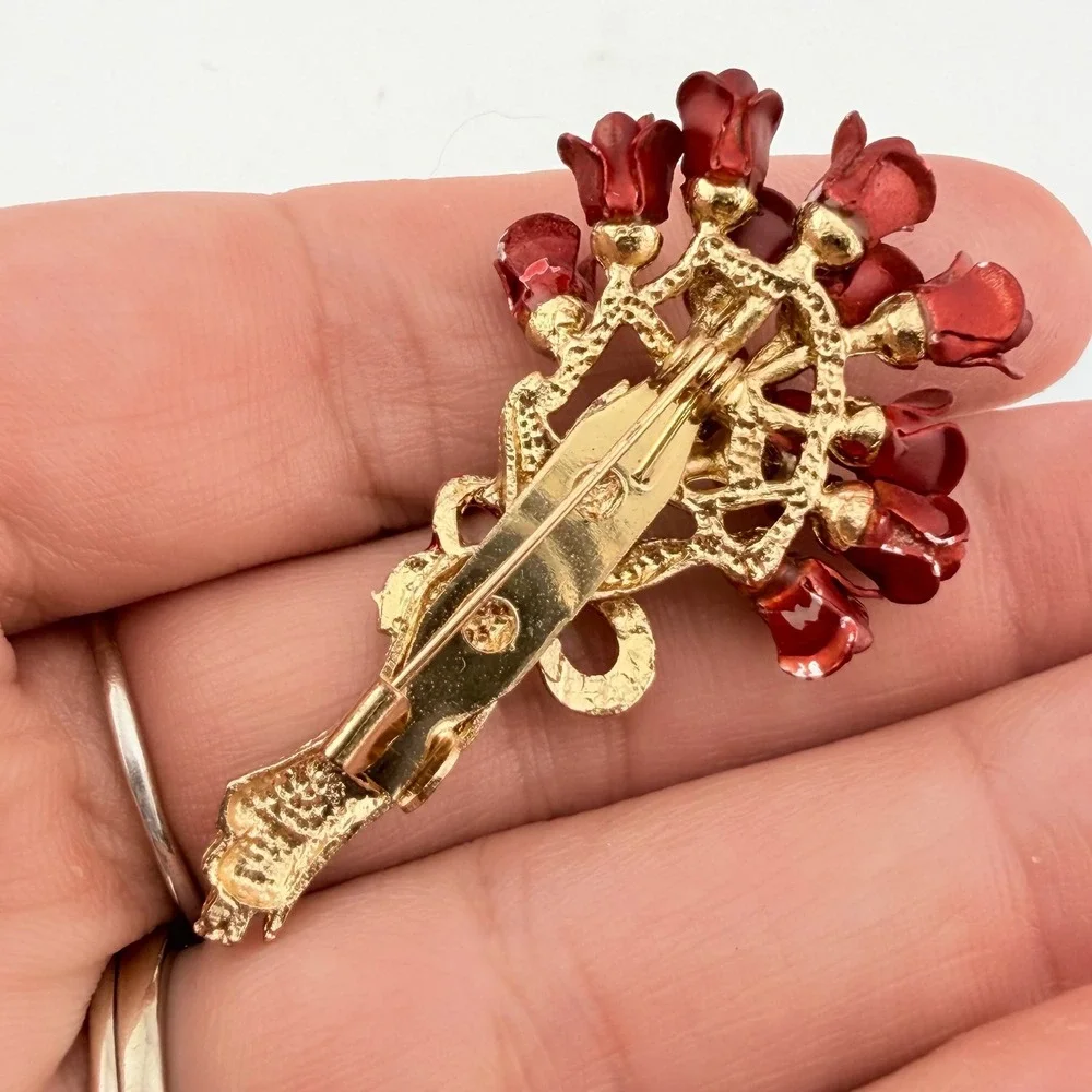 Rose Bouquet Brooch‎ Red Good Enamel Floral Gold Tone Pin